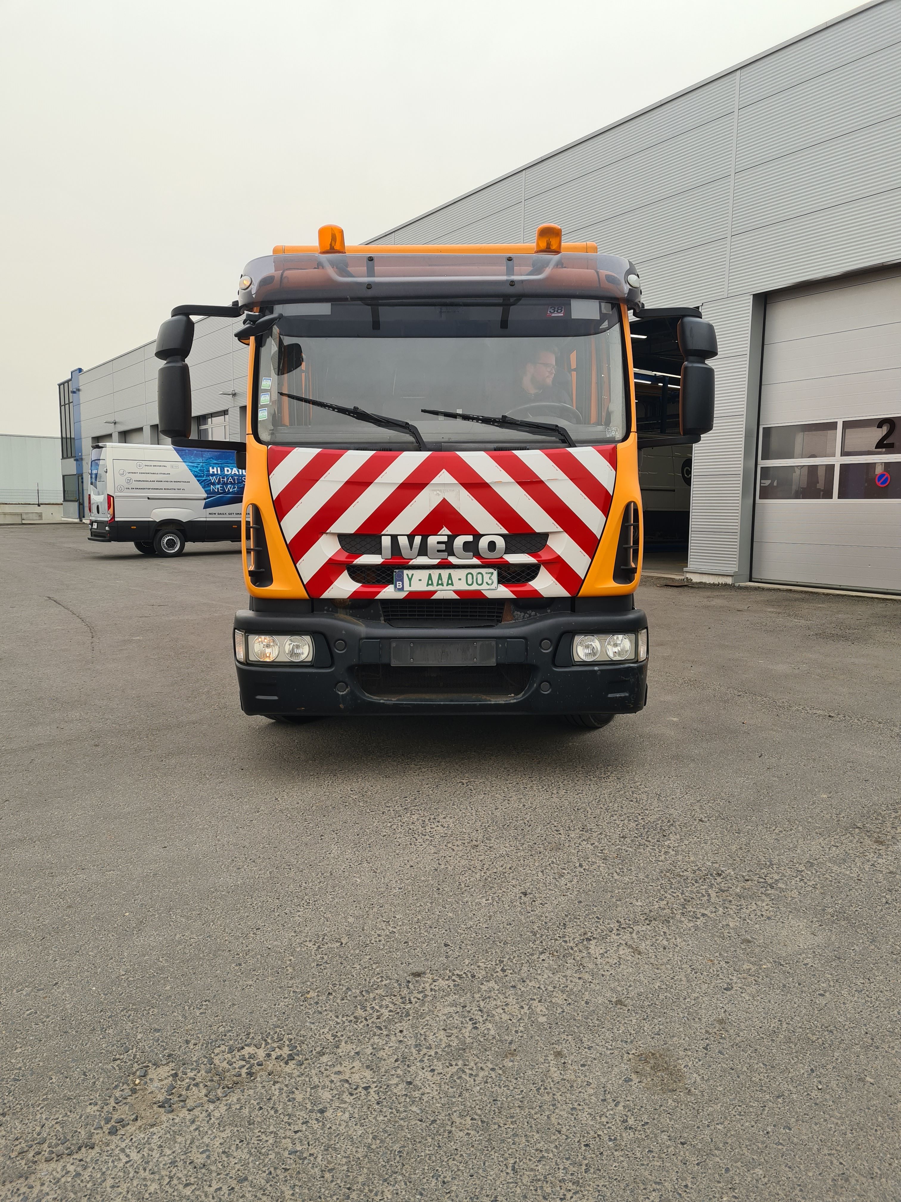 EUROCARGO ML120E18D/P?width=462